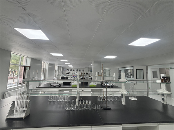 �k���h(hu��n)��